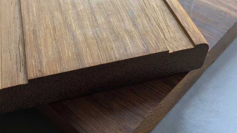 kayu ulin atau ironwood kayu khas Kalimantan